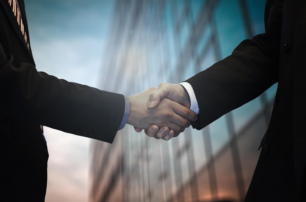 découvrez les meilleures stratégies et conseils pour négocier efficacement, améliorer vos compétences en négociation et obtenir des accords gagnant-gagnant dans toutes les situations professionnelles ou personnelles.