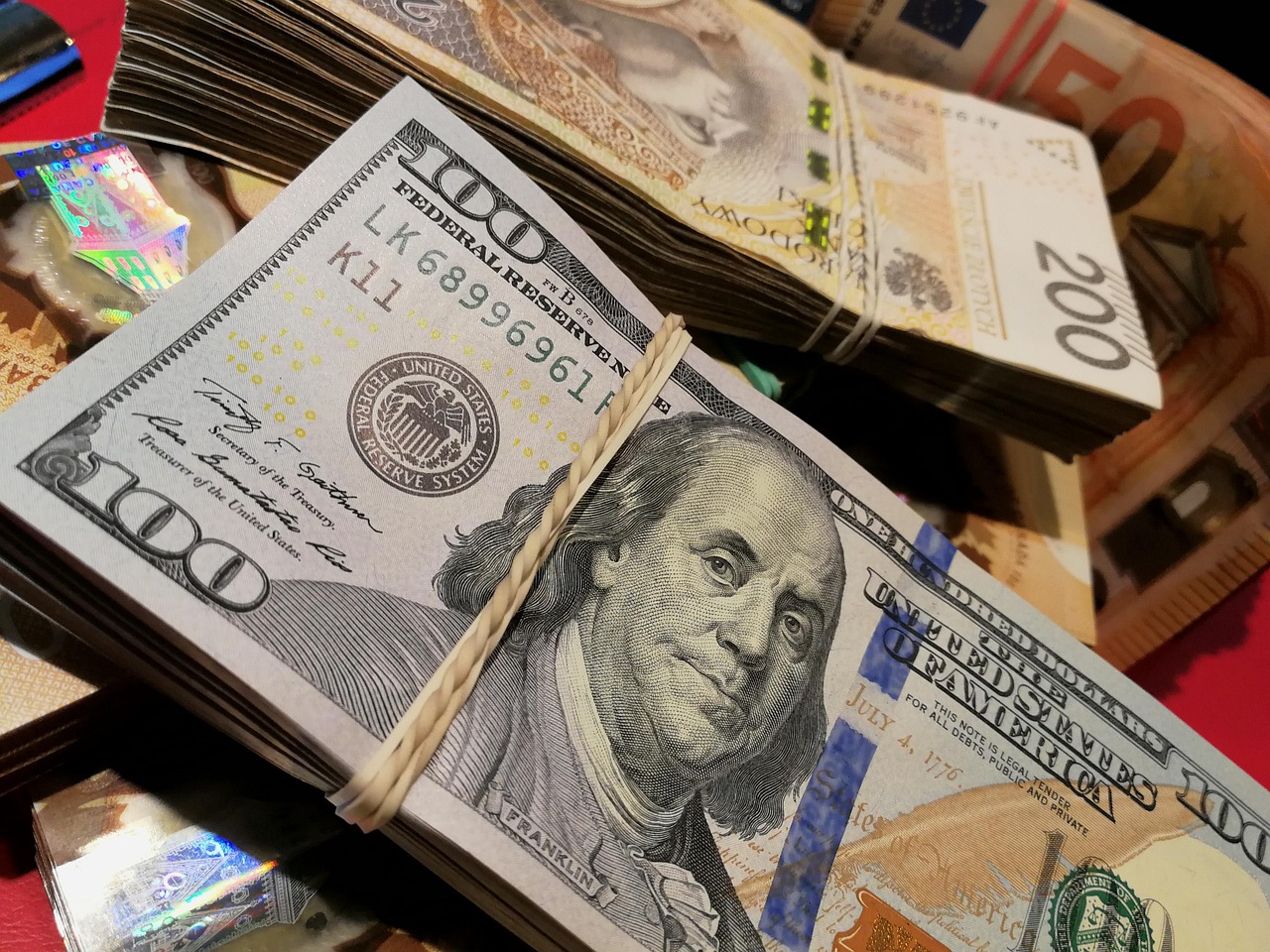 obtenez le financement dont votre entreprise a besoin grâce à notre prêt professionnel adapté à vos besoins. profitez de conditions avantageuses pour développer votre activité en toute sérénité.
