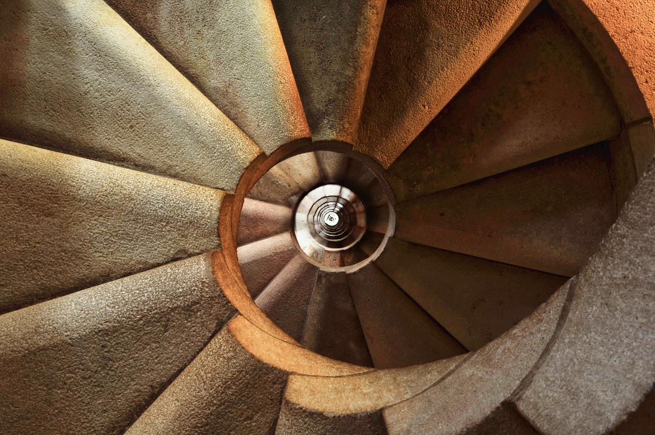 Comment choisir un revêtement antidérapant efficace pour escalier extérieur en 2025 ?